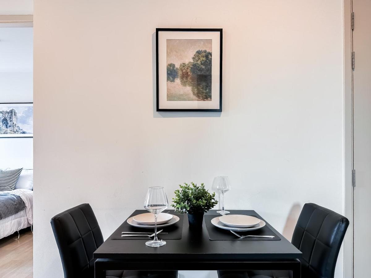 Luxury City-scape 2br - Ultra Fast Wifi - Asoke Bangkok